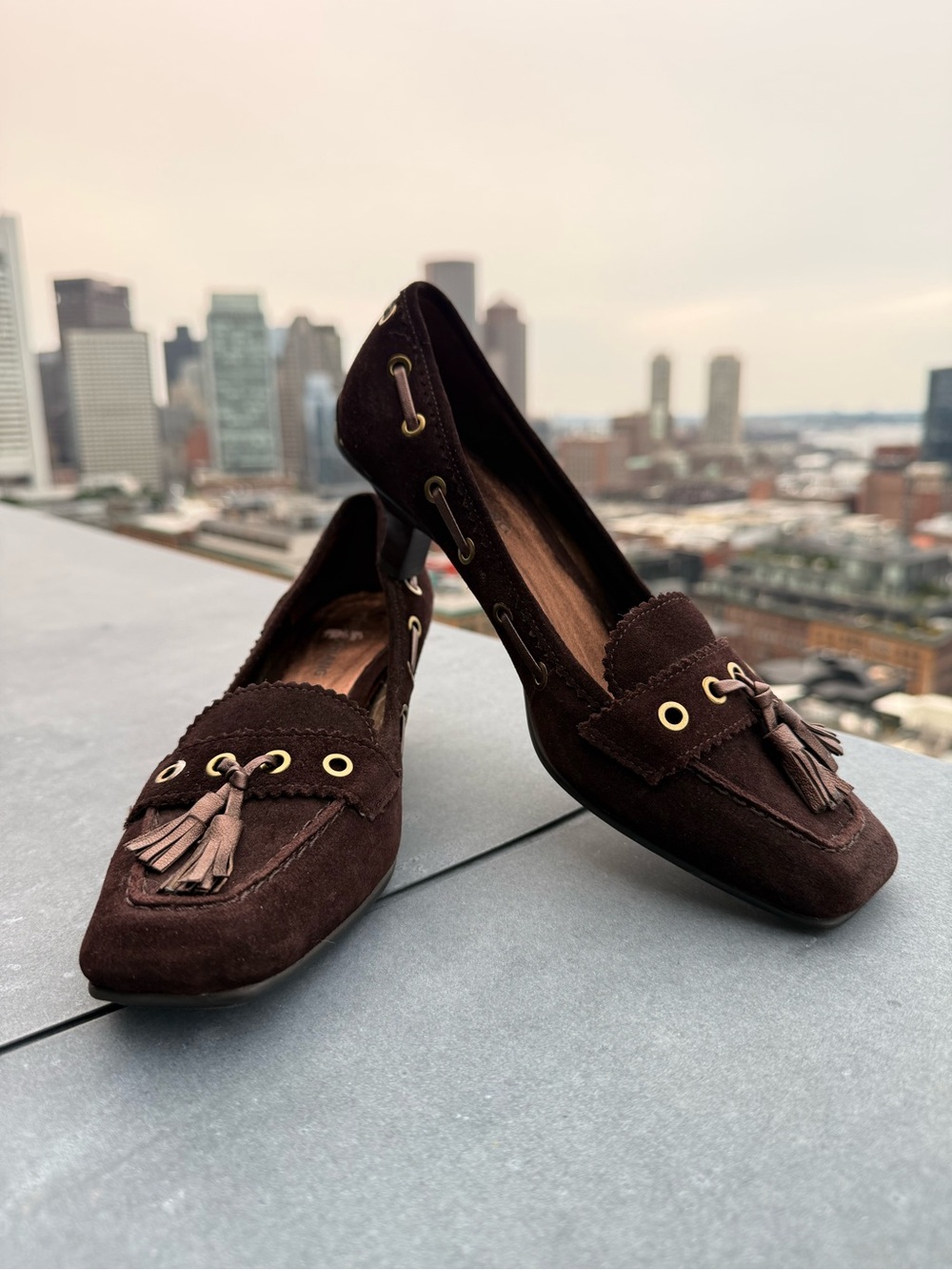 Arturo Chiang Prima Brown Suede Tassel Loafer Heels Women’s 6